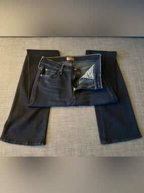 MOTHER Insider Bootcut Jeans. Sz 28